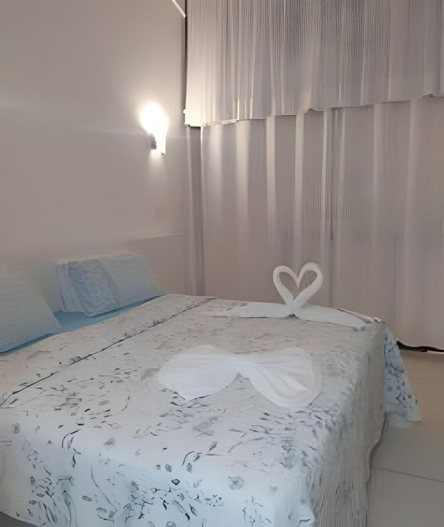 Flats Confortaveis No Laguna Beach ปอร์โต จิ กาลินญาส ภายนอก รูปภาพ